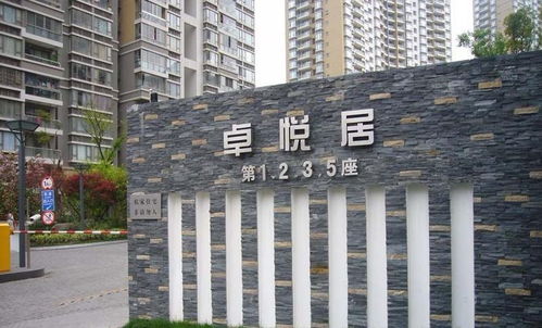 全景无框窗产品图片 全景无框窗店铺装修图片